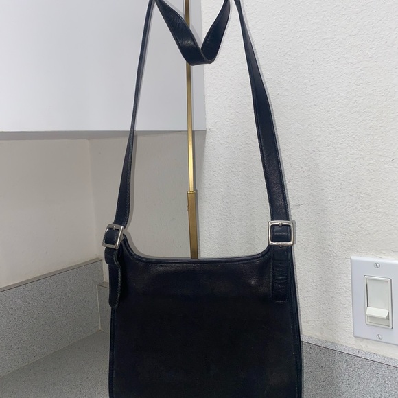 Coach Handbags - CC1-Coach Vintage Small Hippie Flap Leather Shoulder/Crossbody Bag GUC